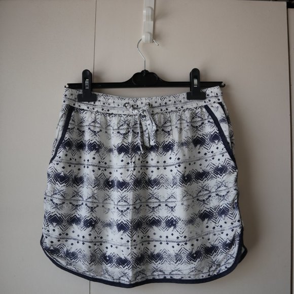 Life in Progress Patterned mini dress - Picture 6 of 11